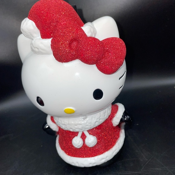 Hello Kitty Glittery Holiday Soap dispenser Set - Picture 7 of 8